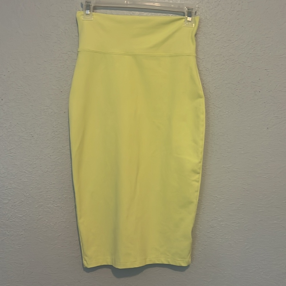 Bebe tight skirt, shin length, size S/P